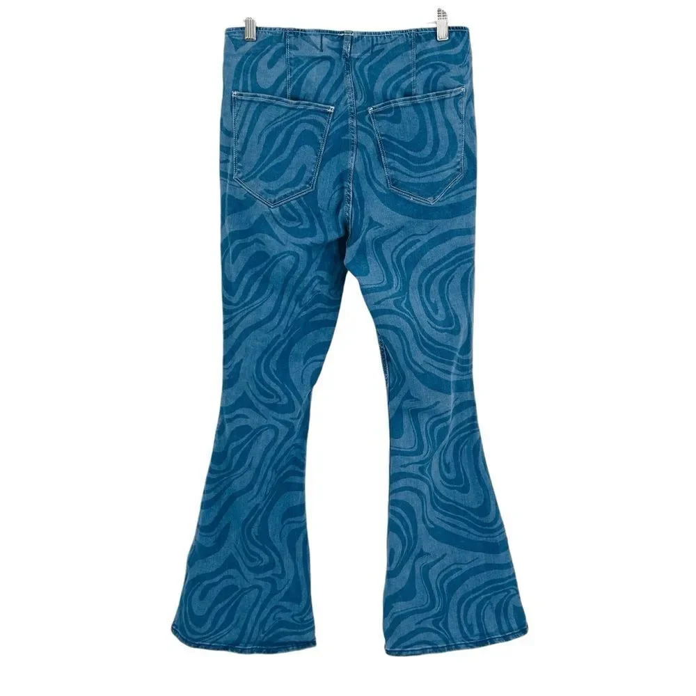 Hollister blue marble